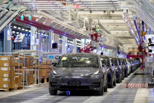 Tesla 20 сая машины үйлдвэрлэхэд 11.1 сая тонн критикал минерал шаардлагатай
