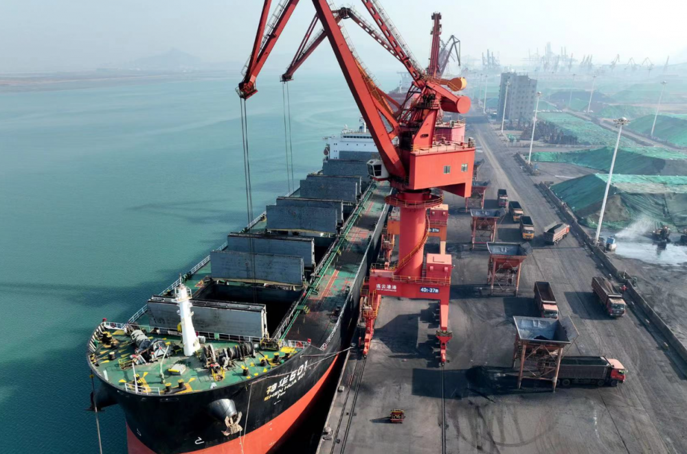 Хятад 2023 оны дуустал нүүрсний импортын 0 татвар мөрдөнө