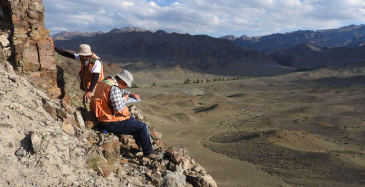 Технологийн дэвшлээр Монголын геологийн судалгааг ахиулна