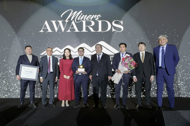 "MINERS AWARDS 2024"-ын "Хайгуул, судалгааны шилдэг байгууллага": Эрдэнэс Тавантолгой компани