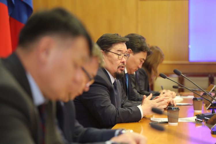 Г.Занданшатар: Зарим хэргийг сэргээж шалгах хэрэгтэй