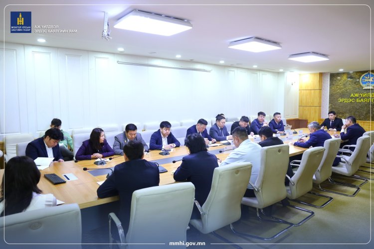 Газрын тосны тухай хуулийн төслийг эрчимжүүлэх чиглэл өгөв