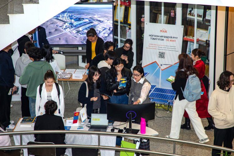 МГТИС-ийн "Үйлдвэрлэлийн өдөрлөг 2026"-д оюутан залуус дадлага хийх боломжтой танилцжээ