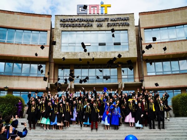 Инженерийн салбарт 33 эмэгтэй мэргэжилтэн нэгджээ